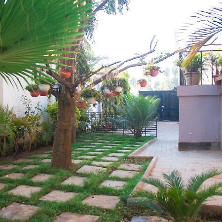 Mina Chai House Bnb Аруша Экстерьер фото