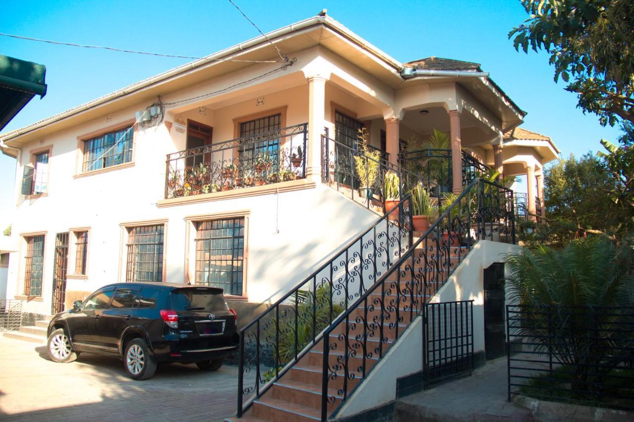 Mina Chai House Bnb Аруша Экстерьер фото